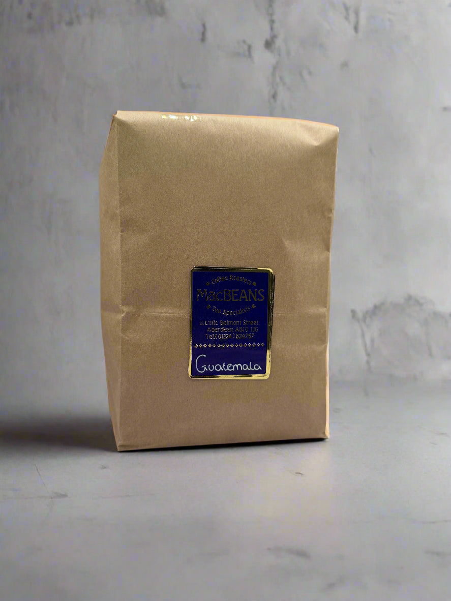 GUATEMALA Los Volcanes, Santa Elisa Pachup