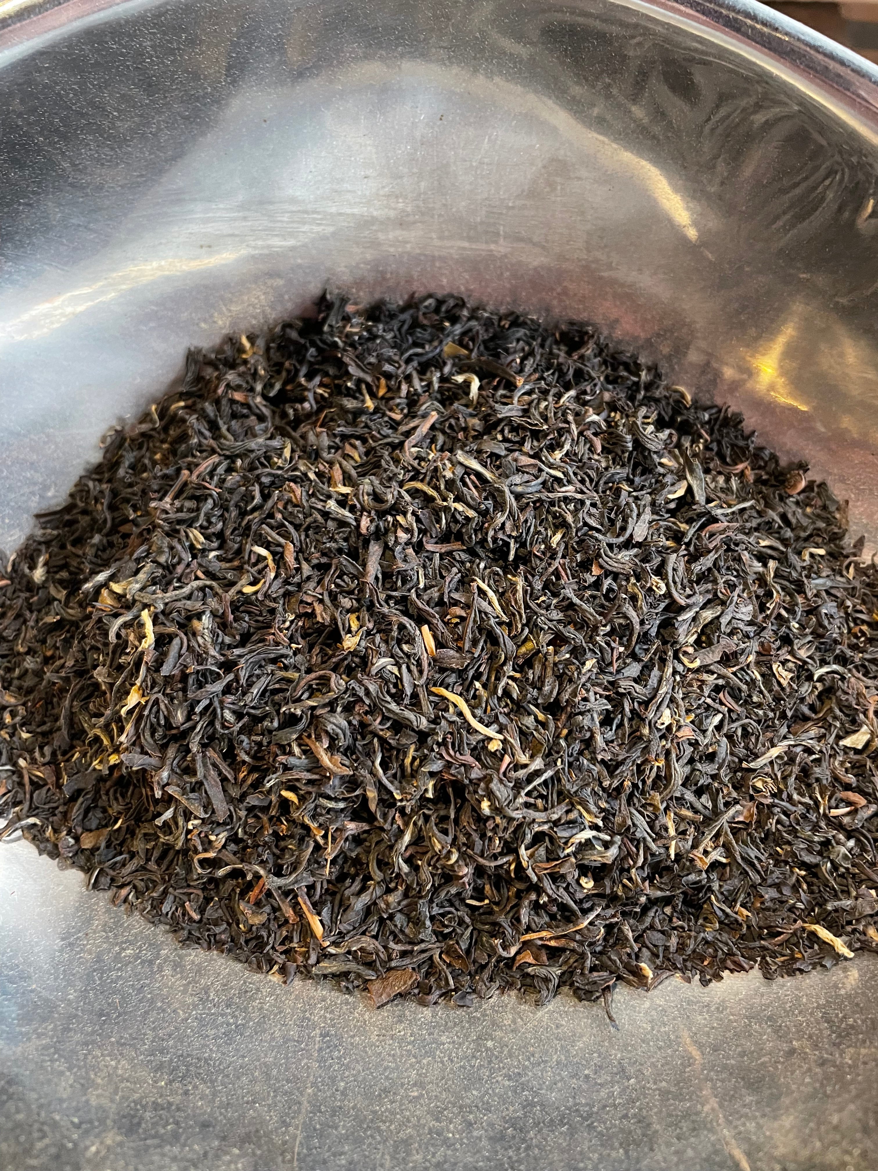 Matloob Tea Nepal Maloom Tea – Light & Floral Loose Leaf Black Tea – MacBeans ...